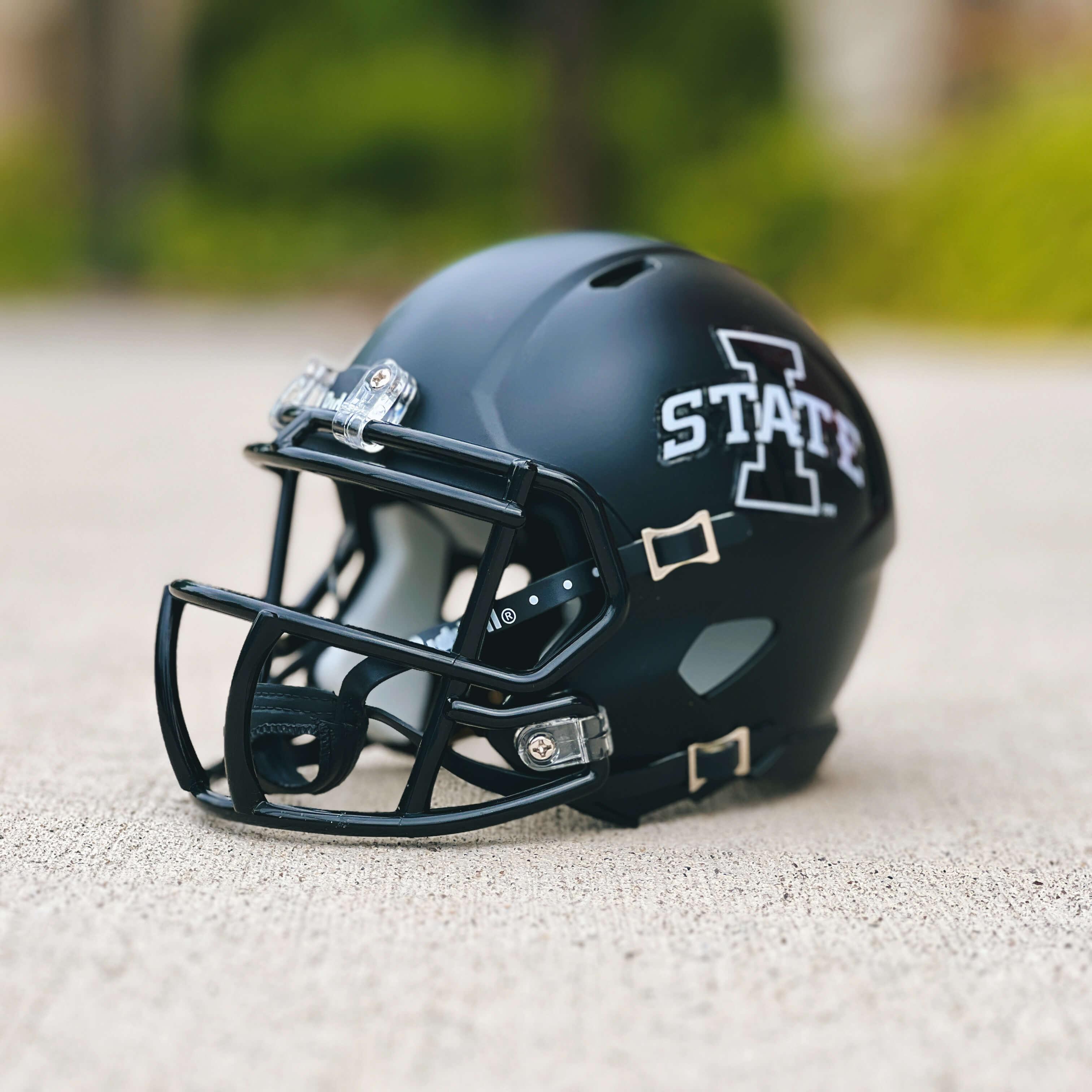 I-State Satin Black Speed Mini Helmet